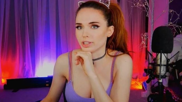 Who Is Amouranth Amouranth Biography, Age, Net Worth And More
